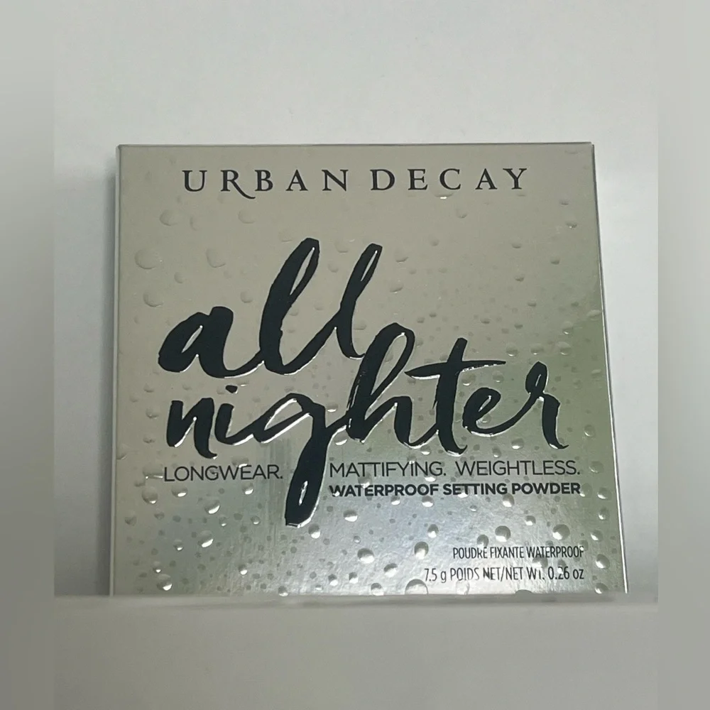 URBAN DECAY ALL NIGHTER LONGWEAR MATTIFYING WEIGHTLESS WATERPROOF SETTING POWDER